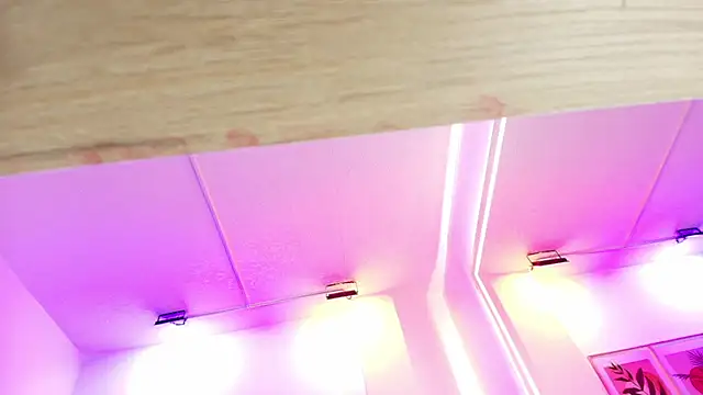 Maddie_T18 webcam