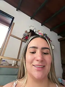 Miilana_ webcam