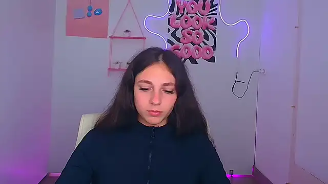 KissMeJulia webcam