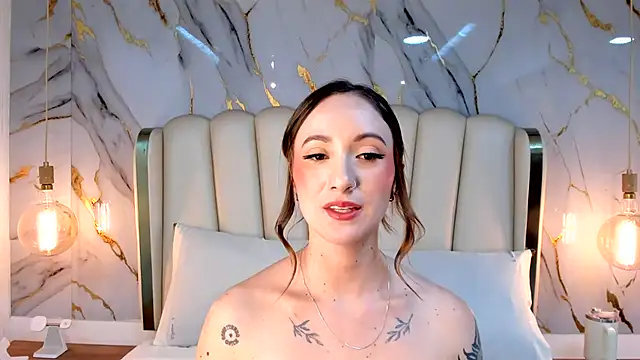 Hannah_Lane webcam