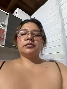 Arya_Moon69 webcam