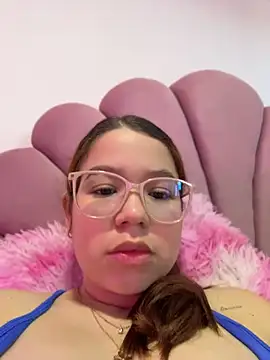 Lucyklein2022 webcam