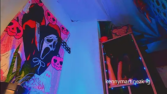 Kenny_starrK webcam