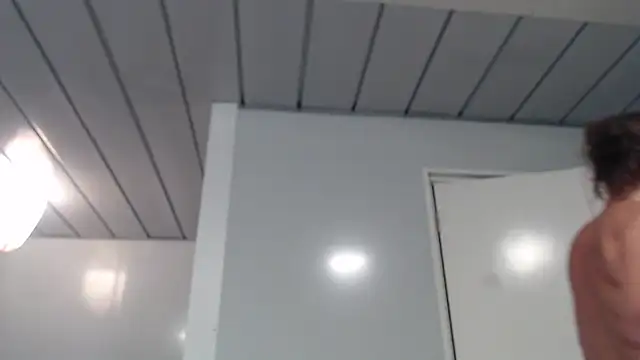 fulloferotic webcam