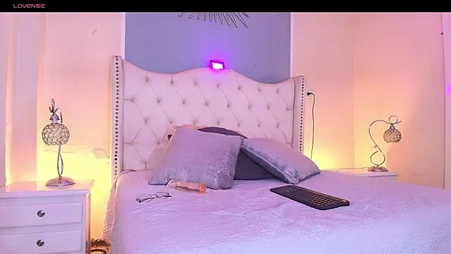 Kya_Wild webcam