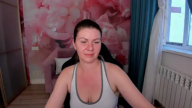 LunaKissesx webcam