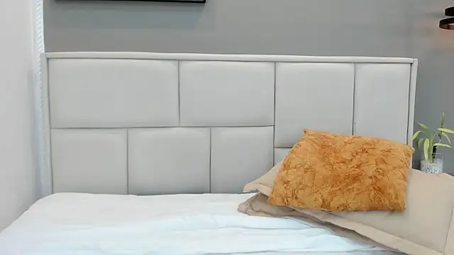 Charlie___Musk webcam