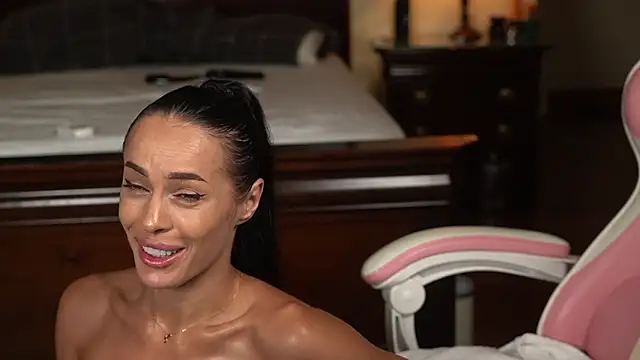 katyerave - Katyerave's free webcam - UK Sex Cams