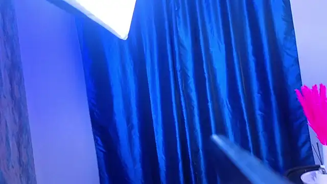 perrykitty (F teen) - pussy dildo