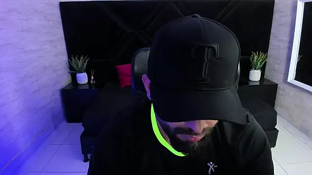 jhon_bear03 webcam