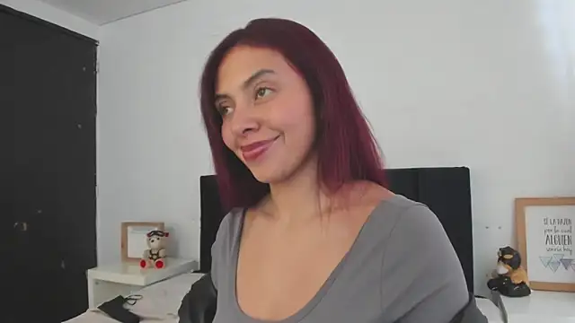 melanie_roux__ webcam