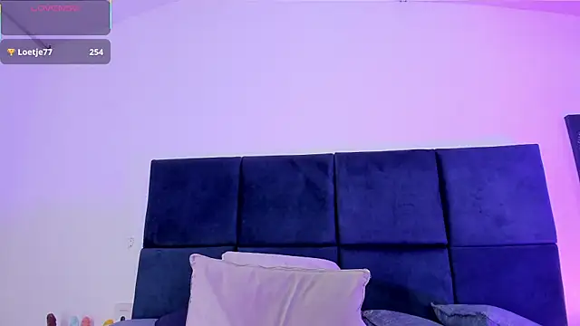 april_jones05 webcam