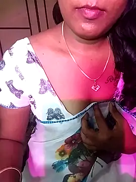 Tamil_Kavitha webcam