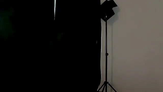 MarcellaGriffin webcam