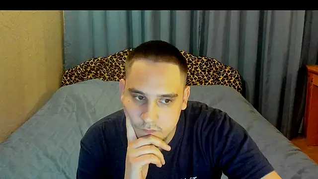 Bear_Beer130 webcam