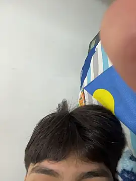 Lander_Cruz live cam on StripChat