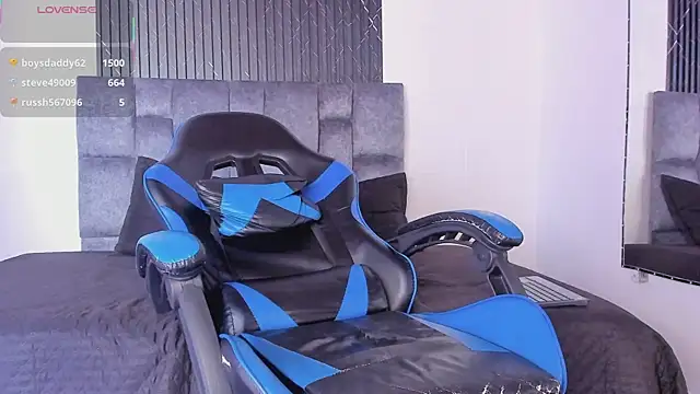 Alexxus_Smith webcam