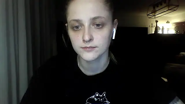 LeaWetGirl webcam