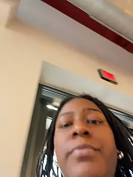 GirthGoddessCoco webcam