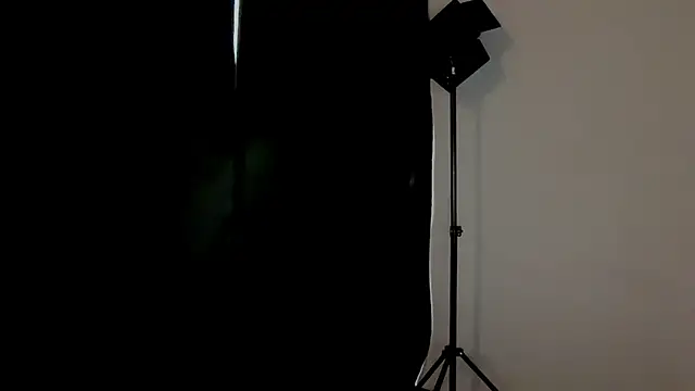 MarcellaGriffin webcam