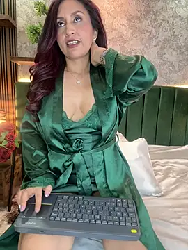 MonicaMoret live webcam show