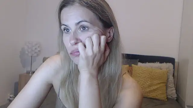 Lika_Soul webcam