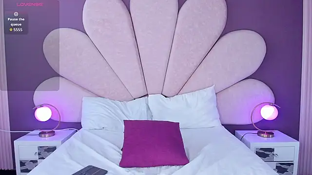 LolaGray__ live cam on StripChat