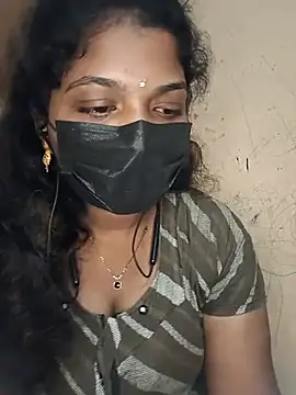 tamilsaisree live cam on StripChat