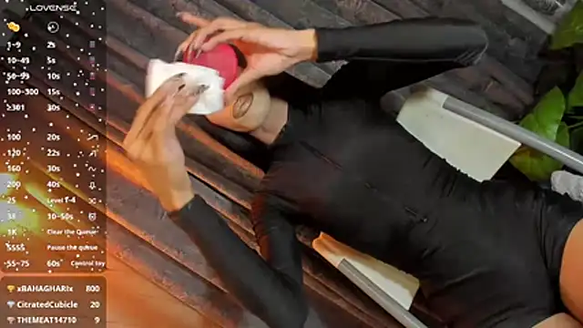 limitlessgoddes_mistress webcam
