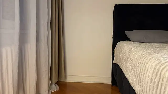 jacques_season live webcam show