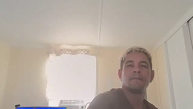 cubano1082 webcam
