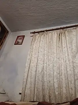 Elena_Beautiful784 webcam