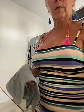 EvaRobinson webcam