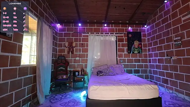 Ryan_picato live sex cam