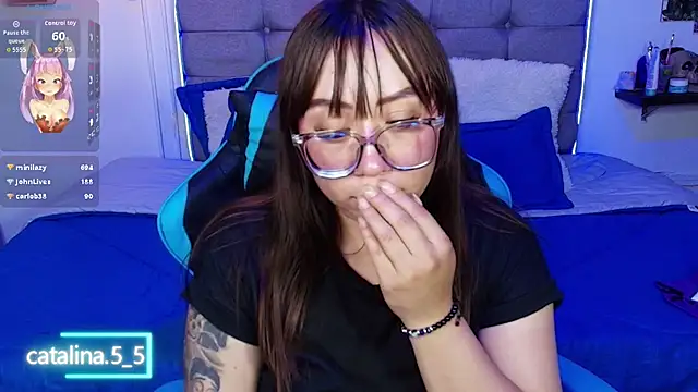 Kata_Bigboobs webcam