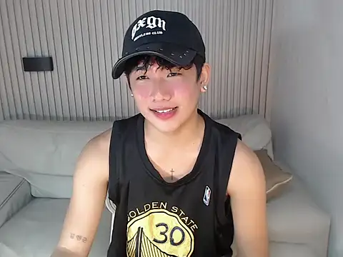 XtraHot_Alex