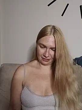 KisaVixen webcam