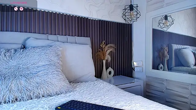 SHANONCLARK webcam