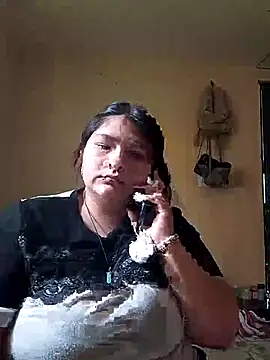 LauraHorny69 webcam