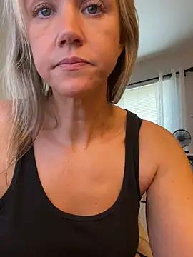 Kay_Cakes webcam