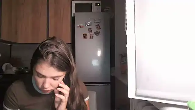 delightful_sofi webcam