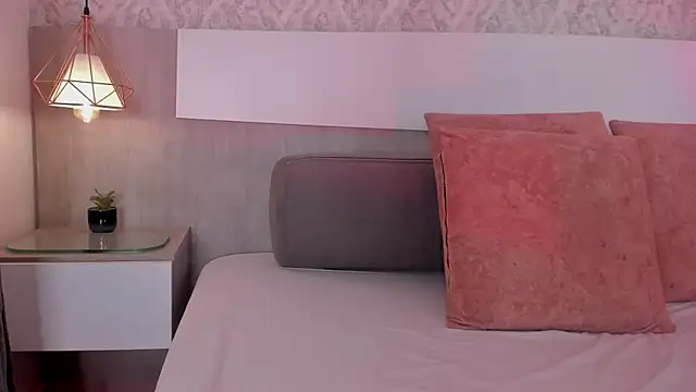 vittoria__rossi - Vittoria__rossi's free webcam - UK Sex Cams