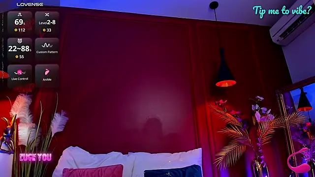 Mayzzie webcam