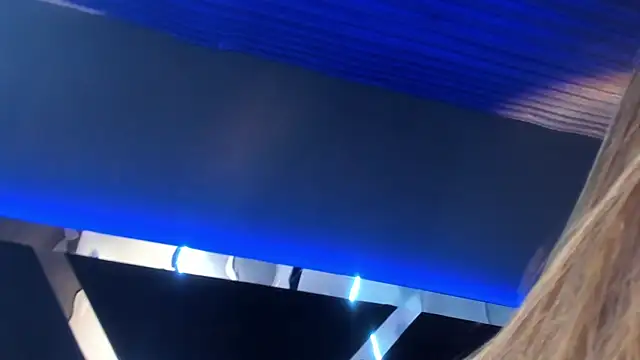 AmmyJones_ webcam
