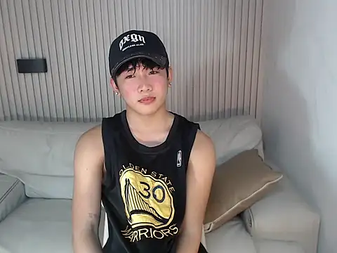 xtrahot_alex (M twink) - HI ALEX