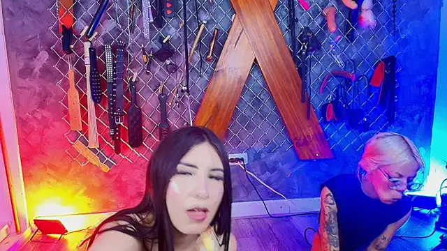 Mistress_lexi_bdsm live sex cam