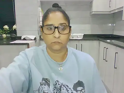 Indiankushy webcam