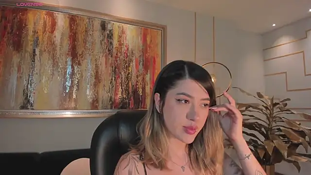 EveBensonX live webcam