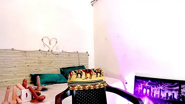 lilahSweet webcam