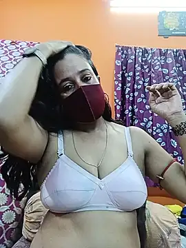 Hotpuja25 webcam